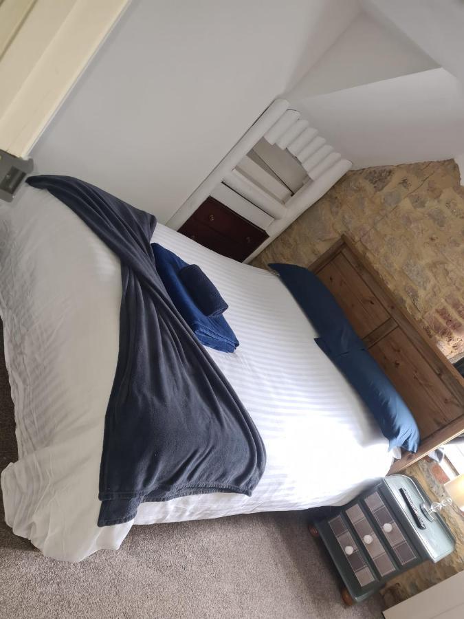 Crosskeys Inn Guest Rooms In Wye Valley Goodrich Εξωτερικό φωτογραφία