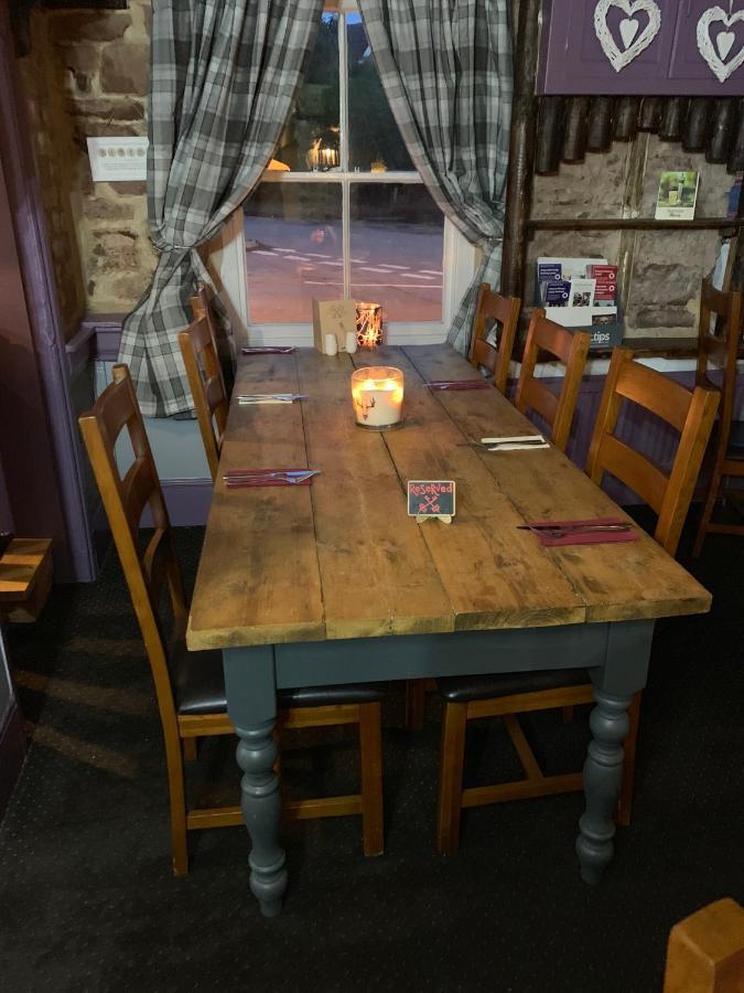 Crosskeys Inn Guest Rooms In Wye Valley Goodrich Εξωτερικό φωτογραφία